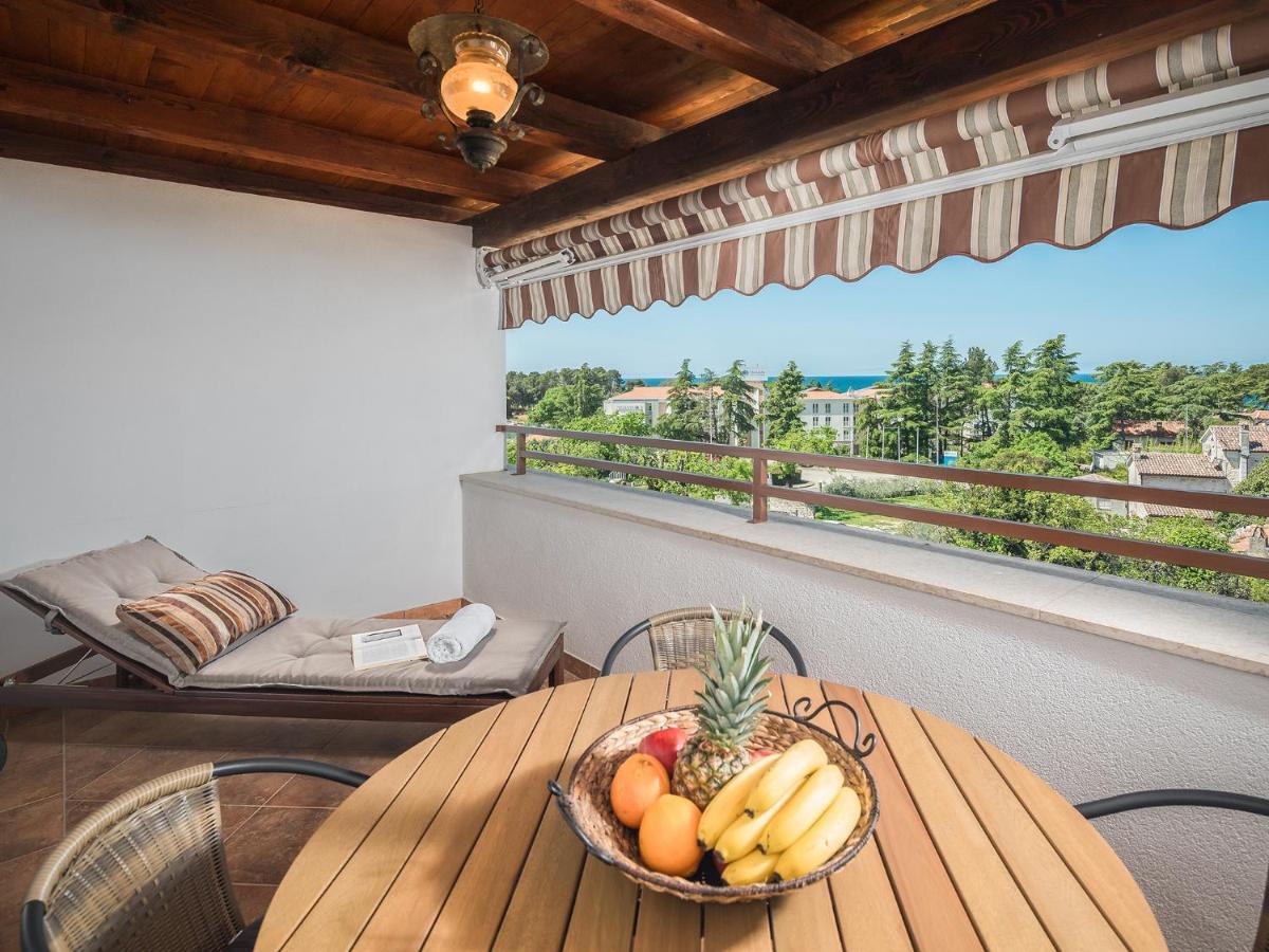 Apartments Spadici Porec Exterior photo