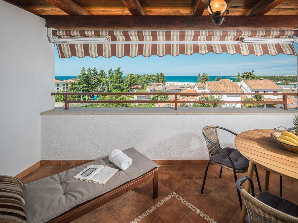 Apartments Spadici Porec Exterior photo
