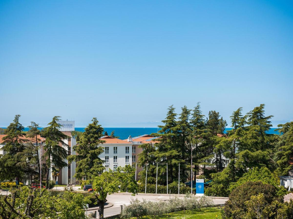 Apartments Spadici Porec Exterior photo