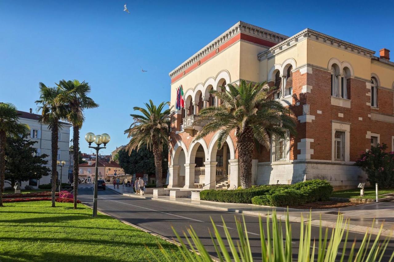 Apartments Spadici Porec Exterior photo