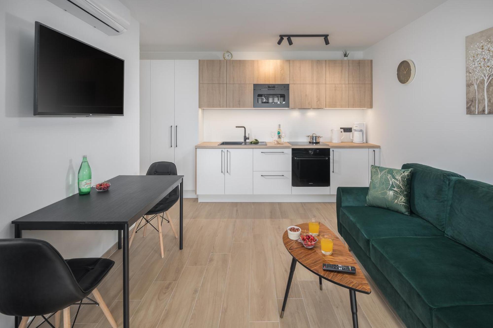 Apartments Spadici Porec Exterior photo