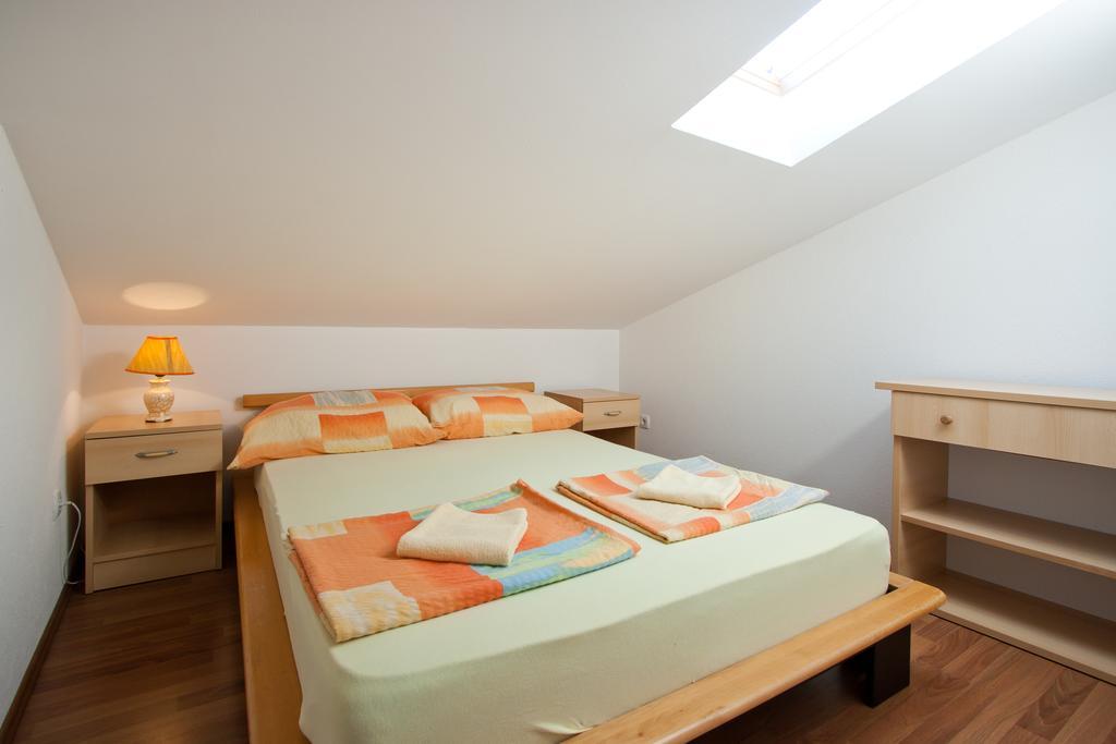 Apartments Spadici Porec Exterior photo