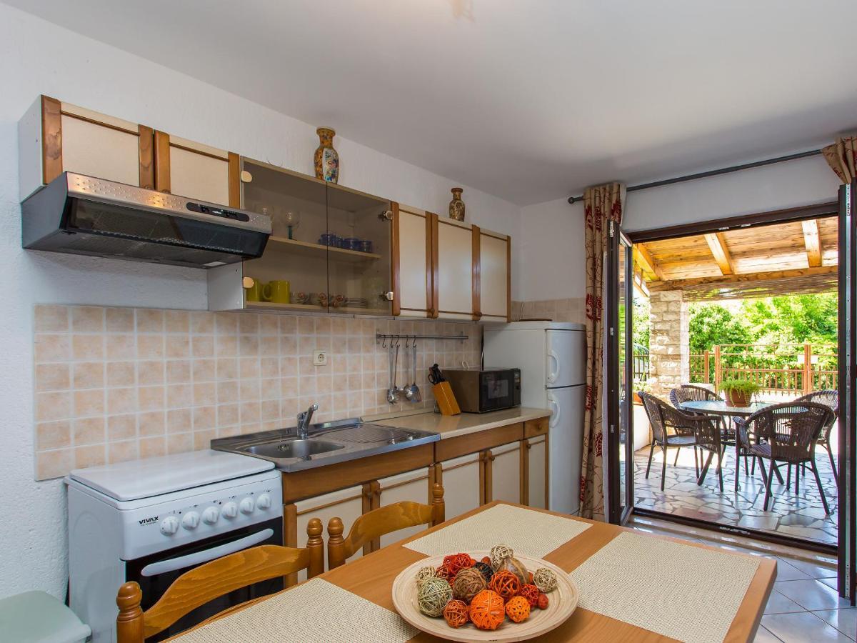 Apartments Spadici Porec Exterior photo