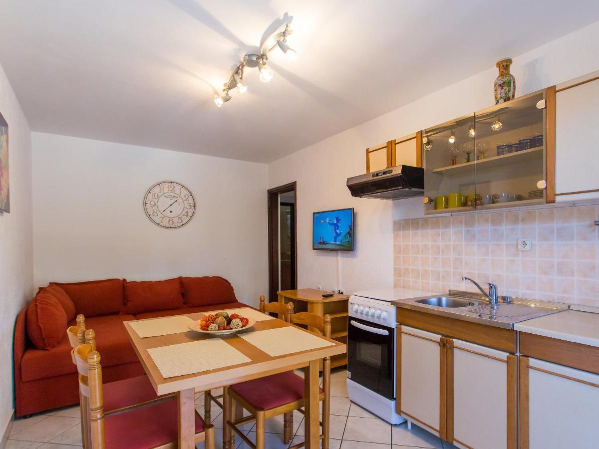 Apartments Spadici Porec Exterior photo